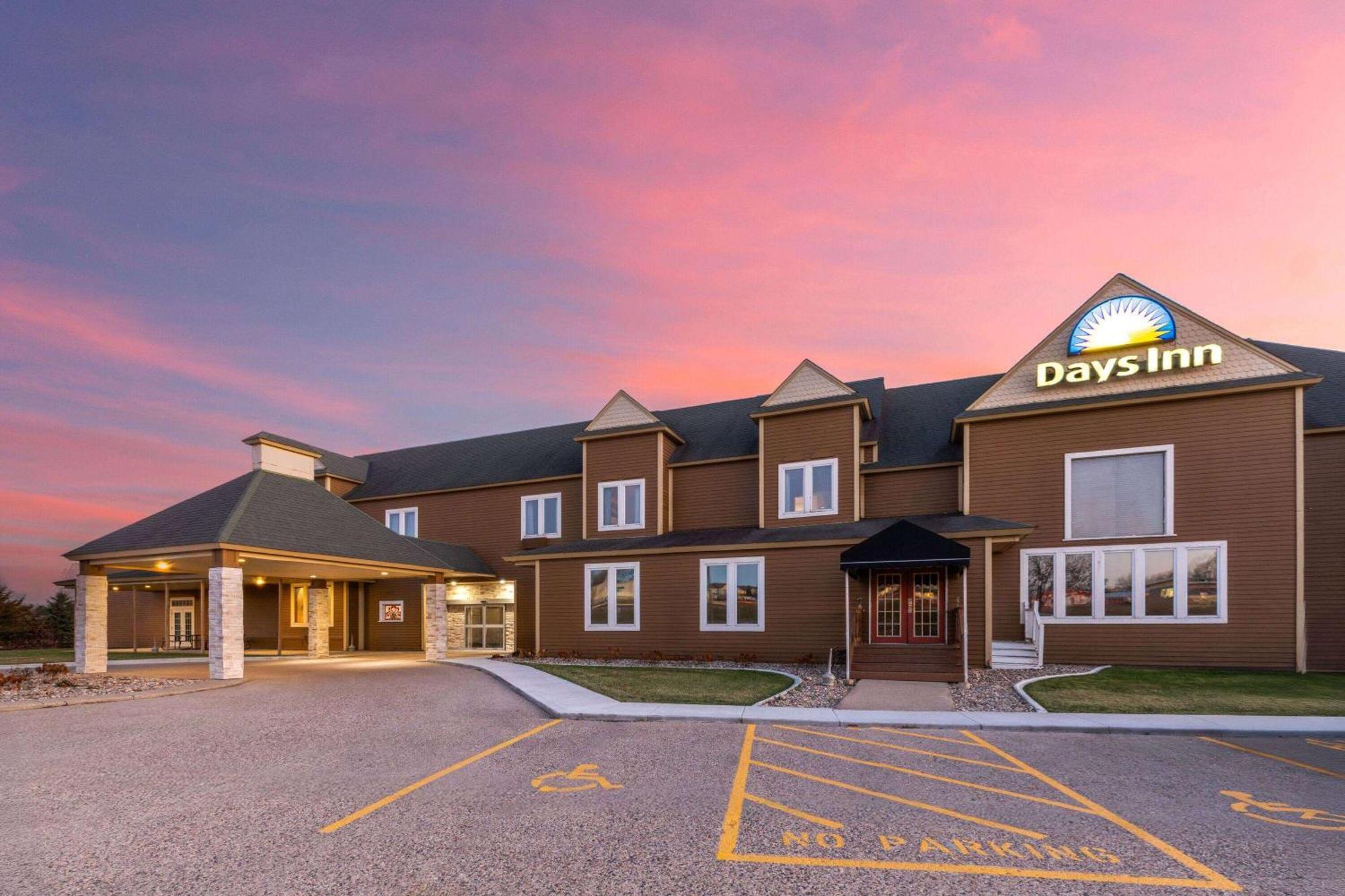 Days By Wyndham Hotel 2*